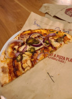 Mod Pizza food