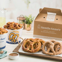 Auntie Anne's food