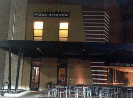 California Pizza Kitchen At Northbrook Court food