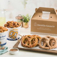 Auntie Anne's food