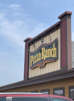 Pizza Ranch food