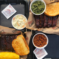 Sonny's Bbq food