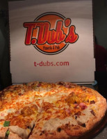 T.dub's Pizzeria Pub food