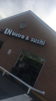 En Bistro Sushi food