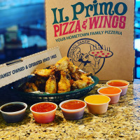 Il Primo Pizza Wings food