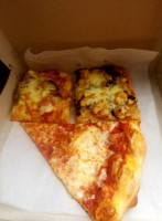 Pompei Pizza food