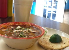 Los Izotes El Salvadorean food