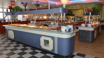 King's Buffet inside