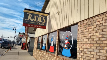 Judi's Place outside