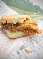 Dallas Famous Chicken N' Biscuits outside