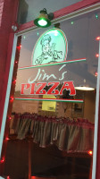 Jim's Pizza food