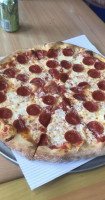 Lefty's Pizzeria And food