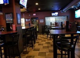 Crosstown Pub Grill Naperville inside