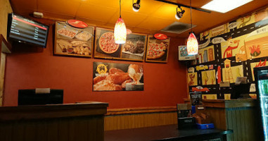 Pizza Hut In Founta inside