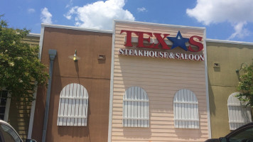 Texas Steakhouse Catering outside