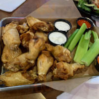 Buffalo Wild Wings food