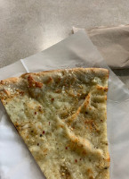 Dominic's Ny Pizzeria food