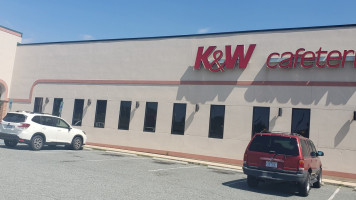 K&w Cafeteria outside