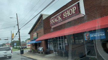 Snack Shop Family outside