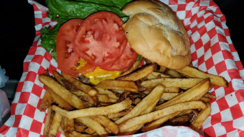 Remington Grill Burgers Bbq food