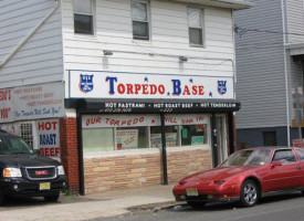 Torpedo Base Usa outside