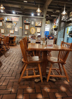 Cracker Barrel Old Country Store Phone Number, Reservations, Reviews food