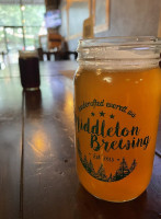 Middleton Brewing inside