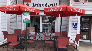 Teta's Grill Lebanese Cuisine inside