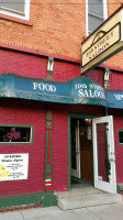 Tenth Street Saloon food