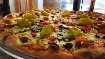 Petrino's Pizzeria Of Holland food