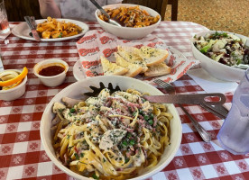 Buca Di Beppo Italian food