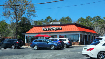 Roy Rogers outside