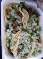 Taqueria Los Magueyes food