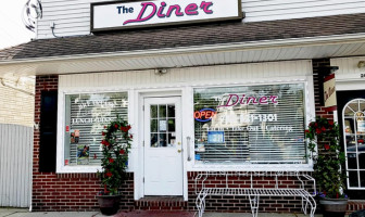 The Diner outside