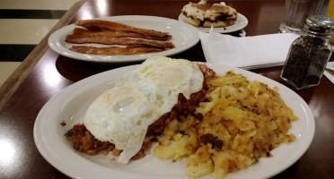 Sand Castle Diner food