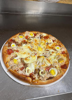 Liberty Pizza Of Cochituate Wayland food