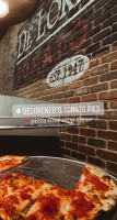 De Lorenzo's Tomato Pies outside