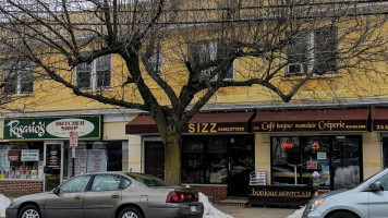 Bonjour Montclair Cafe outside