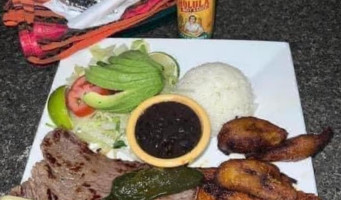 Mi Tierra food