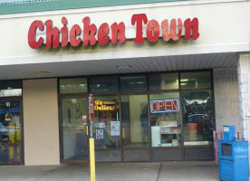 Chicken Town inside