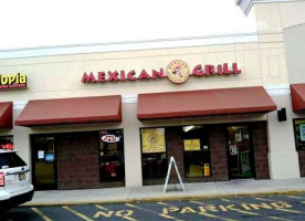 Mexican Mariachi Grill outside