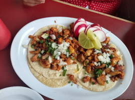 El Comedor outside