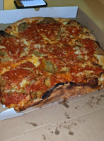 Lenny's Pizza Italian Grill food