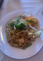 Bunn Thai Bistro food