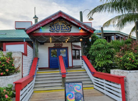 Joe's Crab Shack outside