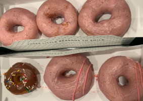 Krispy Kreme food