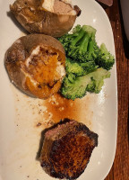 Longhorn Steakhouse food