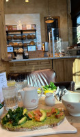 Le Pain Quotidien food