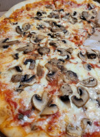 Carlo's Gourmet Pizza Pasta food