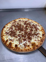 Main Street Pizza food